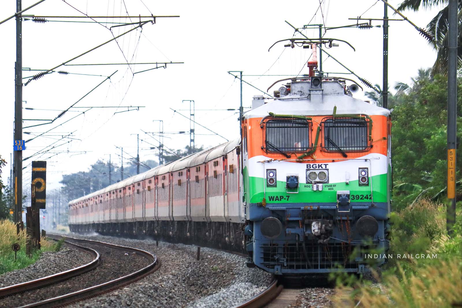 Train Photo 28